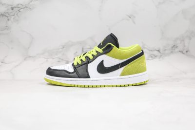  JORDAN 1 Low SE Suede Green