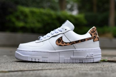 NIKE Air Force 1 Pixel White Leopard Pattern