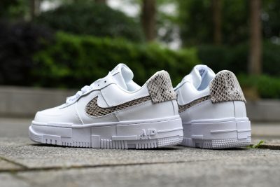 NIKE Air Force 1 Pixel White Snake Pattern