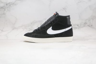  NIKE BLAZER MID 77 VINTAGE WHITE X Black