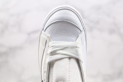 NIKE BLAZER MID 77 VINTAGE WHITE X Both logo
