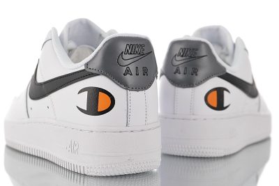 Nike Air Force 1 Essentia”Champion”