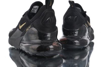  NIKE AIR MAX 270 “Black/Gold”