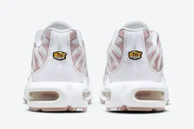 Nike TN Air Max Plus light pink