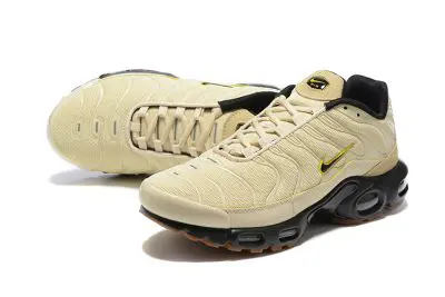 Nike Air Max Plus OG Gold Bullet