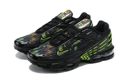 NIKE TN Black green camouflage