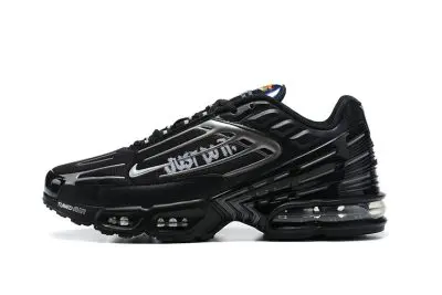 NIKE TN Black silver white