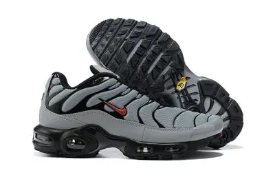 Nike Wmns Air Max Plus TN Grey Black