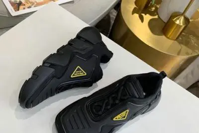 Prada Cloudbust Thunder knit fabric low sneakers Black