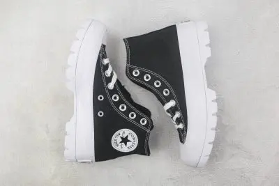 Converse Chuck Taylor All Star Lugged move High Black