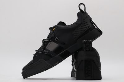 Black stitching