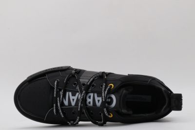 Black stitching