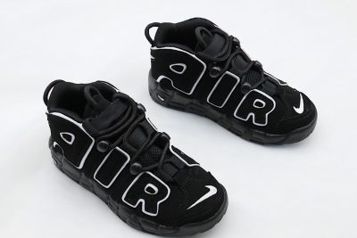 NIKE AIR UPTEMPO BLACK