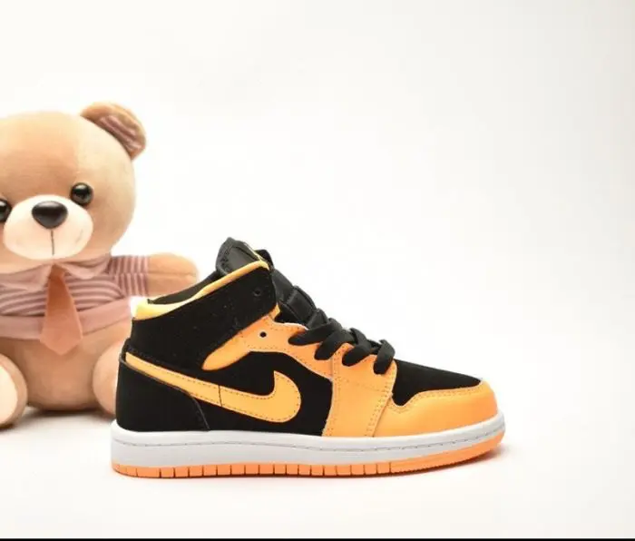 JORDAN 1 NEW LOVE KID