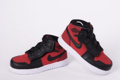 JORDAN 1 MID BLACK RED KID
