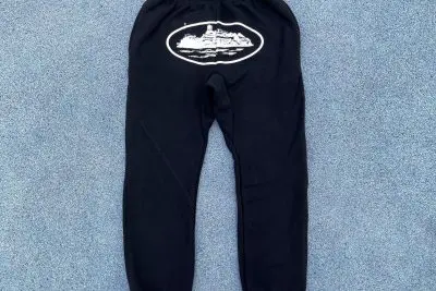 Corteiz Alcatraz White Black Tracksuit