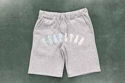 irongate arch chenille short set