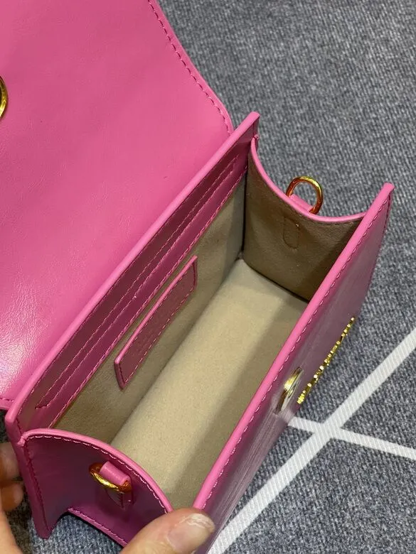 JAQCUEMUS BAGS