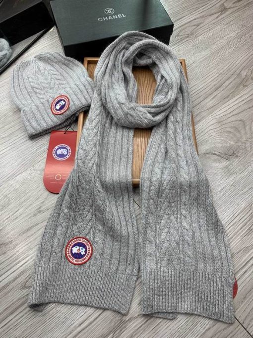 Canada Goose Scarf Hat