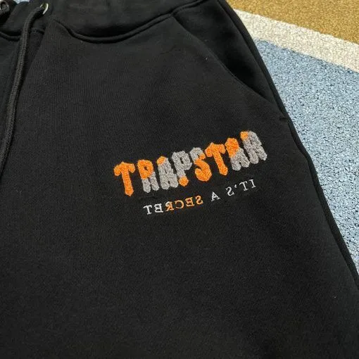 TRAPSTAR CHENILLE DECODED HOODED