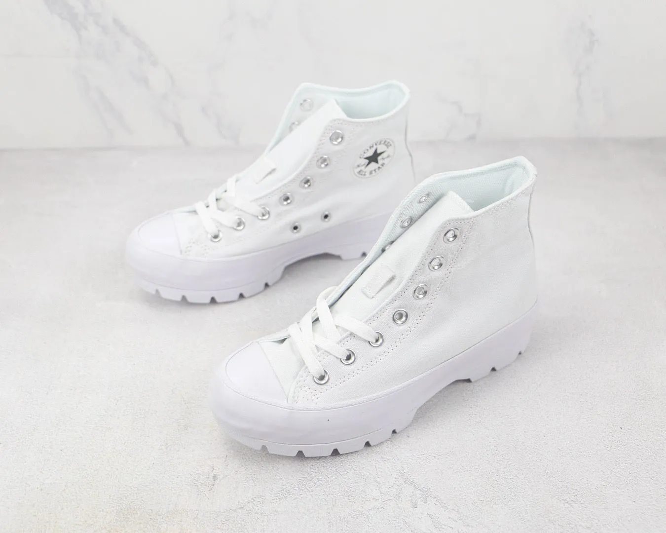 Converse Chuck Taylor All Star Lugged move High White