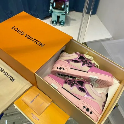 LV Trainer Sneaker