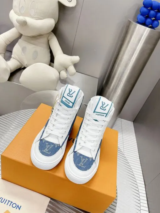 LV Trainer Sneaker