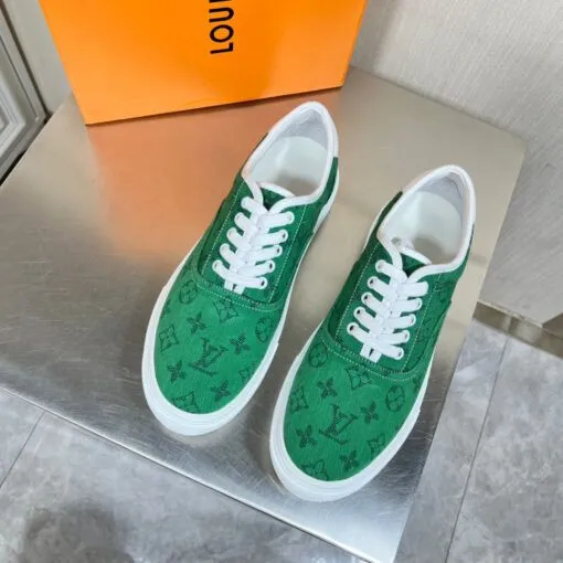 LV Trainer Sneaker