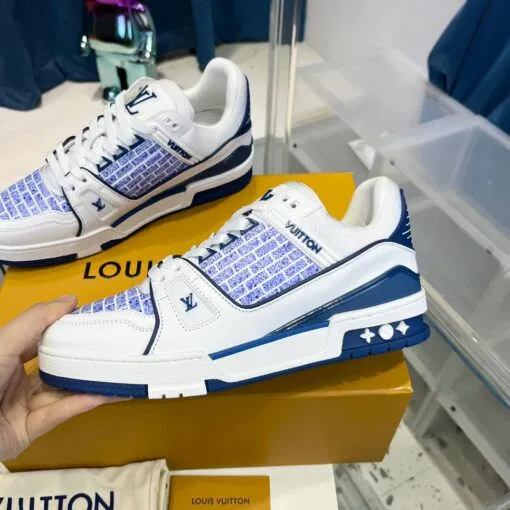 LV TRAINER SNEAKER