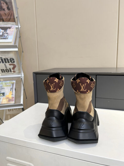 Louis Vuitton Boots