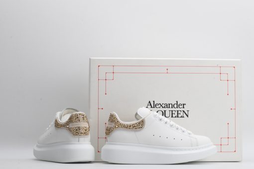 Alexander McQueen Shirokane tail