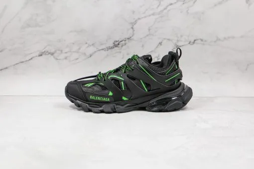 Balenciaga Triple S black green