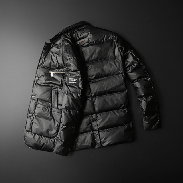 BURBERRY DOWN JACKET