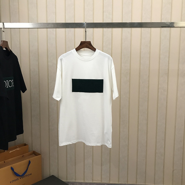 DIOR T-SHIRT