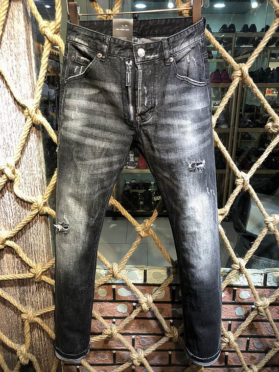 DSQUARED2 JEANS