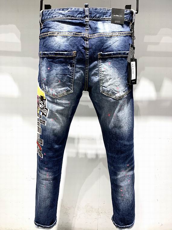 DSQUARED2 JEANS