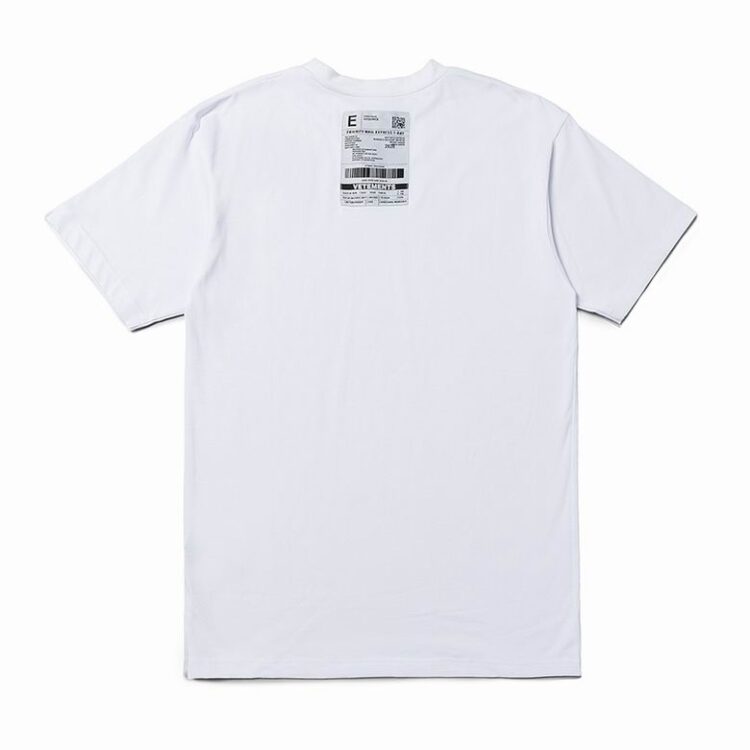 VETEMENTS T-SHIRT