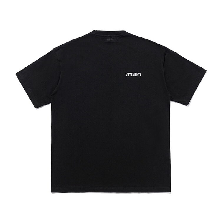 VETEMENTS T-SHIRT