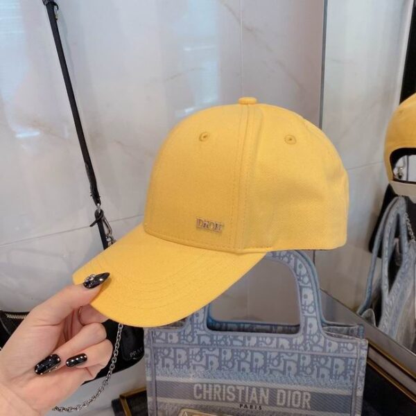 Cap Small logo 2