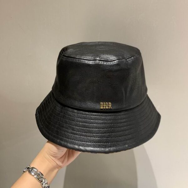 Hat 1