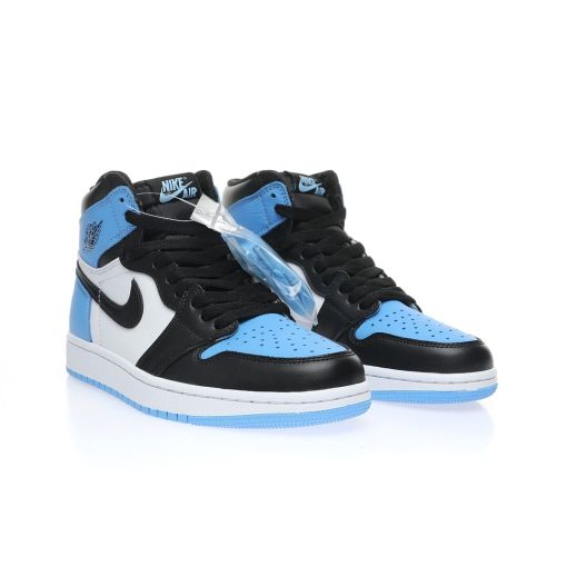 Nike Air Jordan 1 Retro High OG”University Blue”