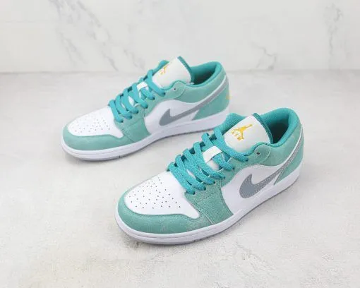 Nike Air Jordan 1 Low SE New Emerald