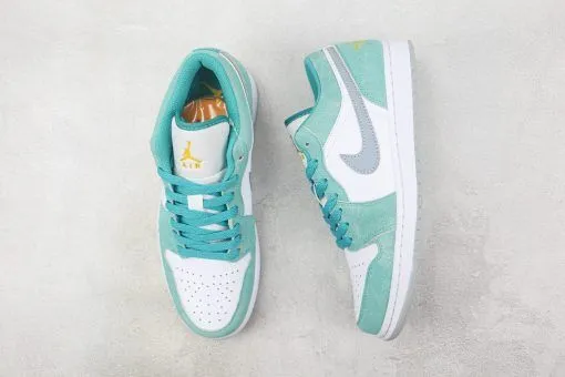 Nike Air Jordan 1 Low SE New Emerald