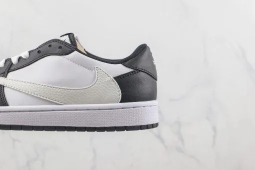 Travis Scott x Air Jordan 1 White Black