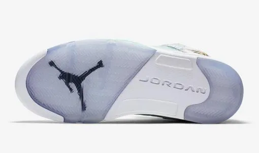 NIKE Air Jordan 5 Retro Wings