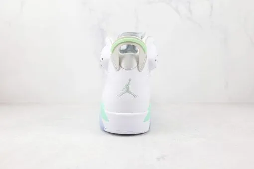 NIKE AIR JORDAN 6 “Mint Foam”