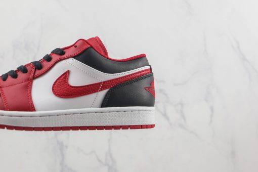 Nike Air Jordan 1 Low Bulls