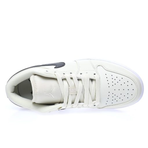 Nike Air Jordan 1 Low GS”Coconnut Milk Black White”