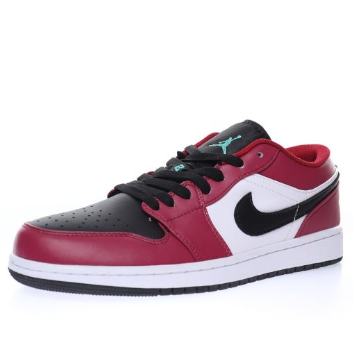 Nike Wmns Air Jordan 1 Low SE GS”Dark Beetroot”