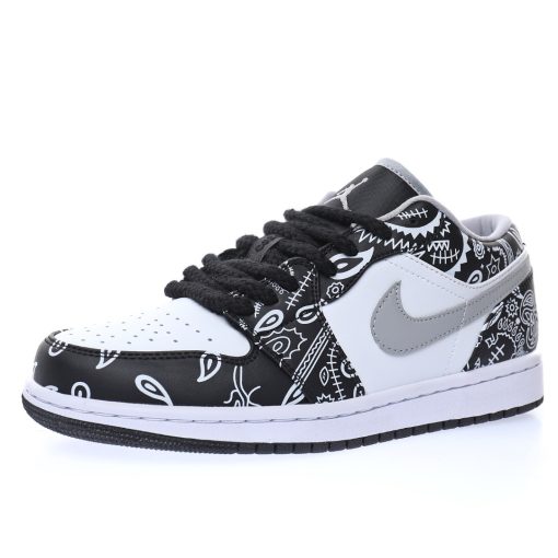 Nike Air Jordan 1 Low”Light Smoke Grey/Paisley”